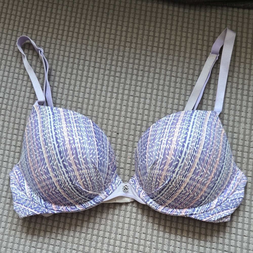 VS FABULOUS PLUNGE BRA Stylish Multicolor 32C